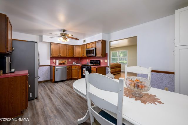 180 Gunwale Road, Manahawkin, NJ 08050