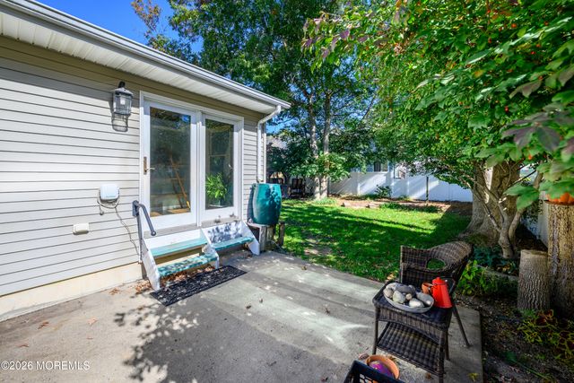 180 Gunwale Road, Manahawkin, NJ 08050