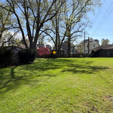 1706 Monroe Street, La Porte, IN 46350