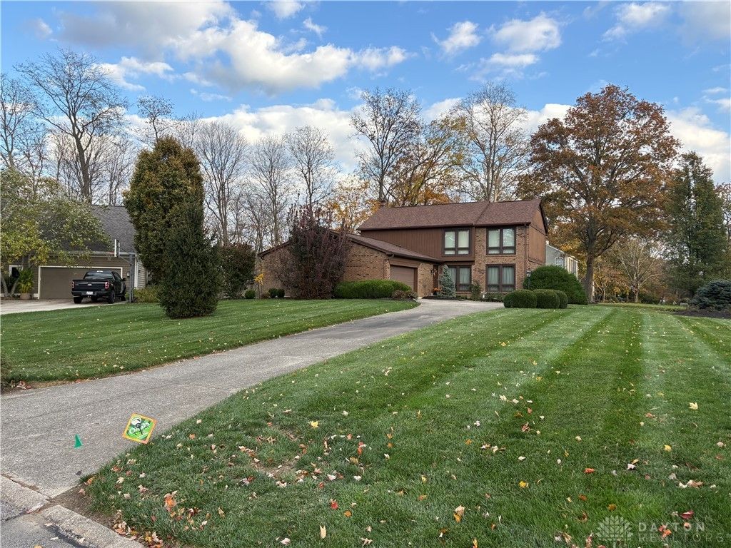 10900 Yorkway Lane, Symmes Twp, OH 45249