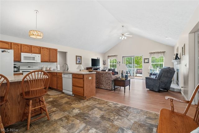 8047 Ravenna Road, Concord Twp, OH 44077