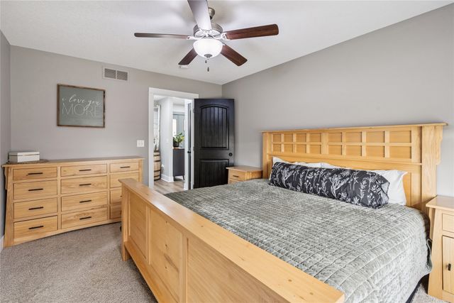 3306 Hawthorn Drive SW, Bondurant, IA 50035