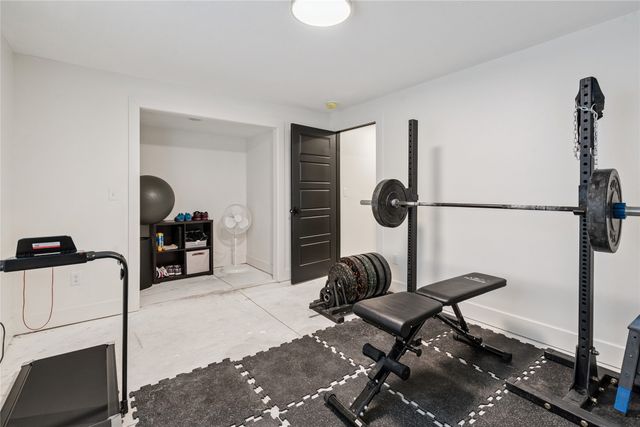 3306 Hawthorn Drive SW, Bondurant, IA 50035