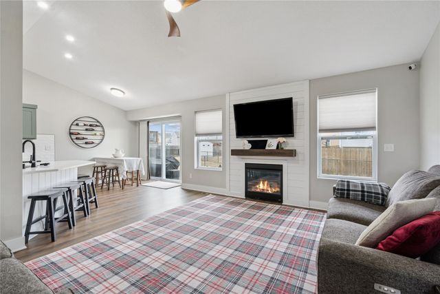 3306 Hawthorn Drive SW, Bondurant, IA 50035