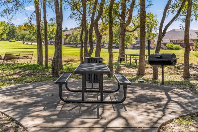 139 William Hersee DR, Bastrop, TX 78602