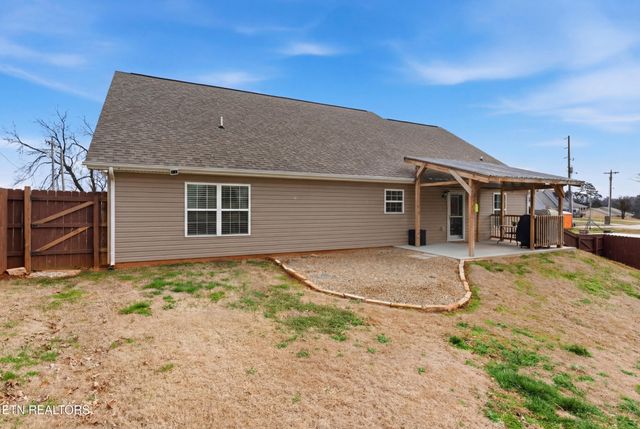1513 John Sparks Drive, Friendsville, TN 37737
