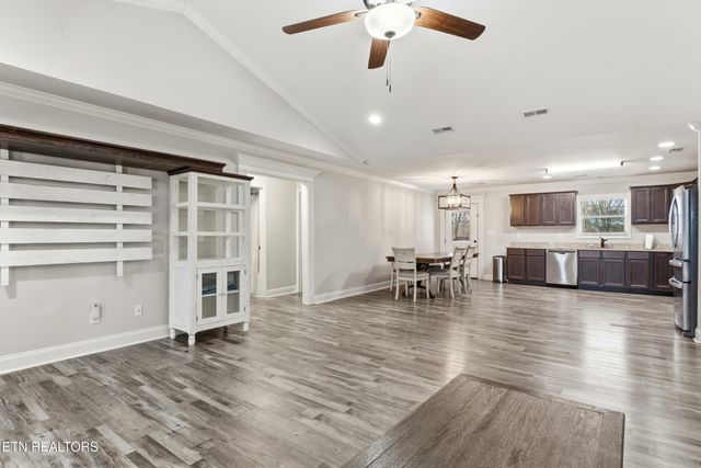 1513 John Sparks Drive, Friendsville, TN 37737