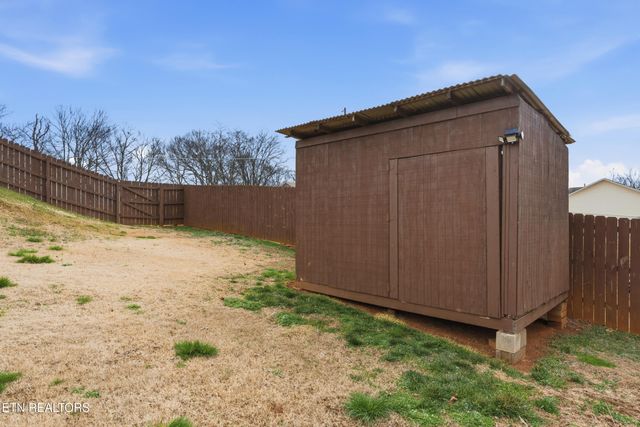 1513 John Sparks Drive, Friendsville, TN 37737