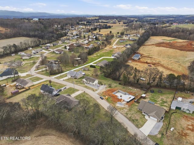 1513 John Sparks Drive, Friendsville, TN 37737