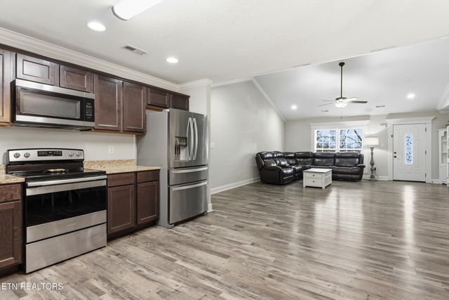 1513 John Sparks Drive, Friendsville, TN 37737