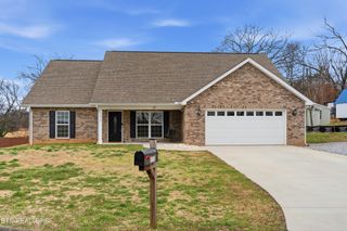 1513 John Sparks Drive, Friendsville, TN 37737