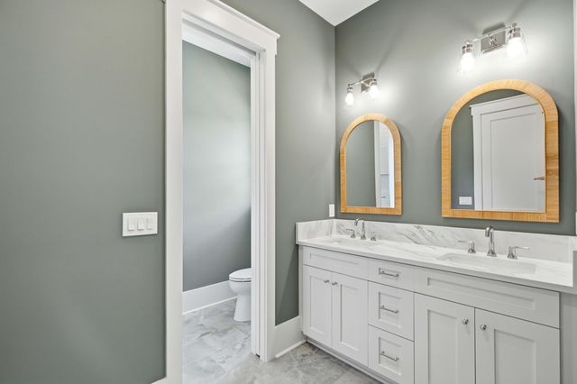6 Vincent Drive, Mount Pleasant, SC 29464