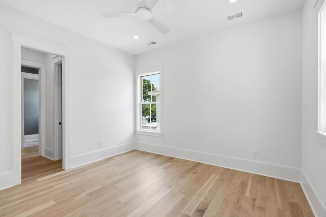 6 Vincent Drive, Mount Pleasant, SC 29464