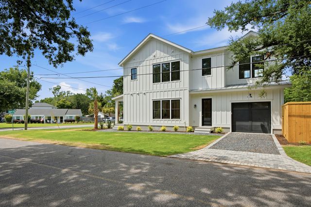 6 Vincent Drive, Mount Pleasant, SC 29464