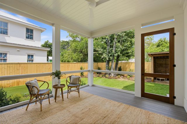 6 Vincent Drive, Mount Pleasant, SC 29464