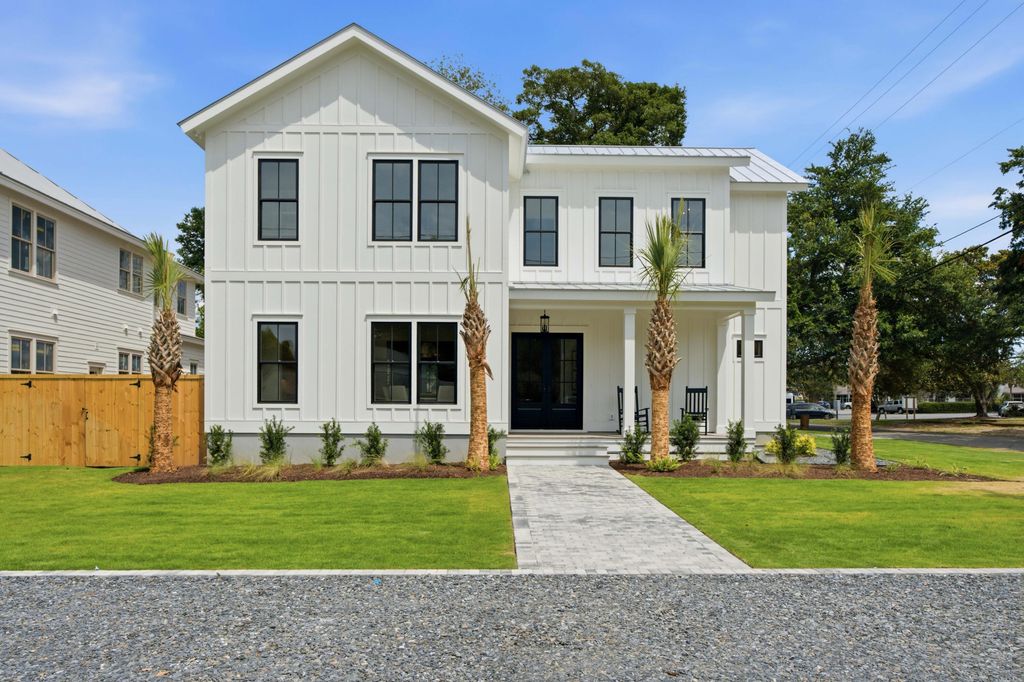 6 Vincent Drive, Mount Pleasant, SC 29464