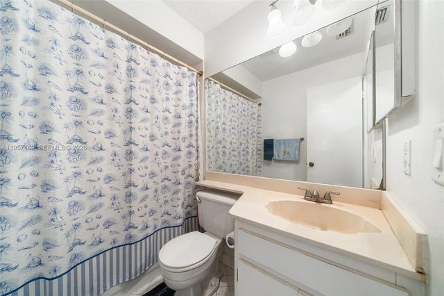 6442 NW 170th Ter, Hialeah, FL 33015