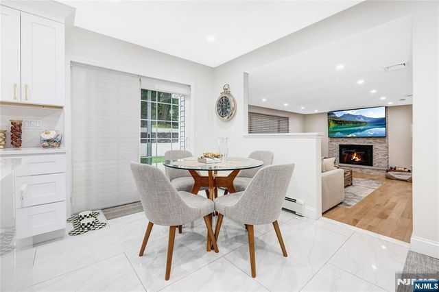 15 Kings Court, Woodcliff Lake, NJ 07677