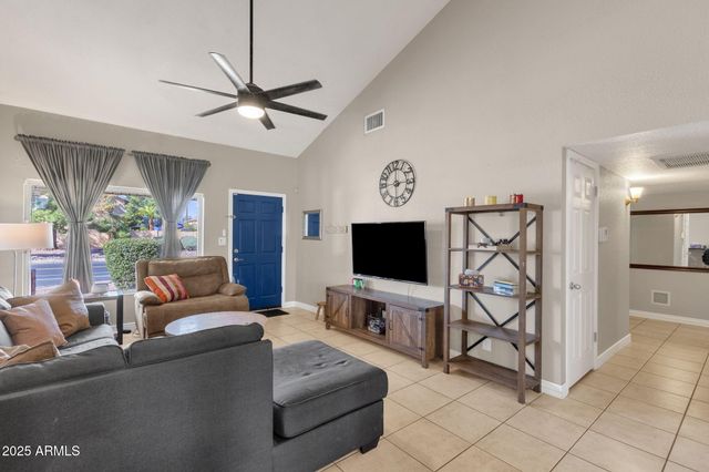 3011 S EXTENSION Road, Mesa, AZ 85210