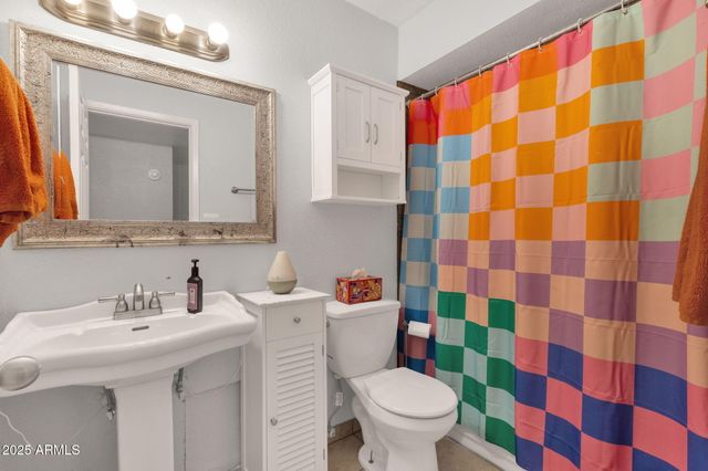 3011 S EXTENSION Road, Mesa, AZ 85210