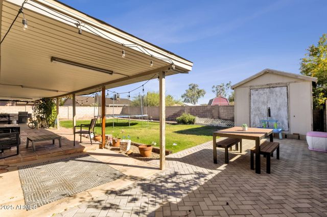 3011 S EXTENSION Road, Mesa, AZ 85210