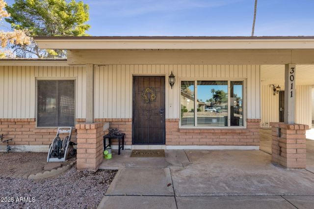 3011 S EXTENSION Road, Mesa, AZ 85210