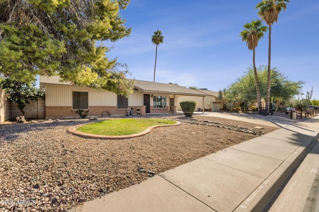 3011 S EXTENSION Road, Mesa, AZ 85210