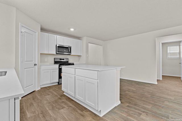 157 Western Gull, San Antonio, TX 78253