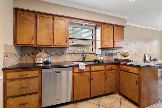 108 MOHAWK Trail, Canyon, TX 79015