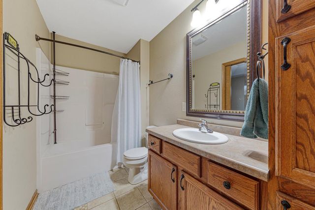 329 Crystal Circle, Mankato, MN 56001