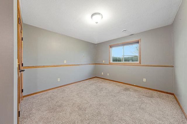 329 Crystal Circle, Mankato, MN 56001
