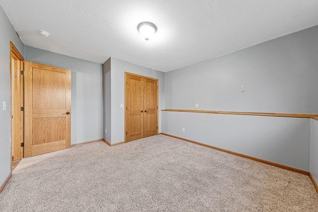 329 Crystal Circle, Mankato, MN 56001