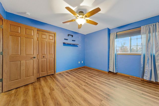 329 Crystal Circle, Mankato, MN 56001