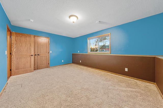 329 Crystal Circle, Mankato, MN 56001