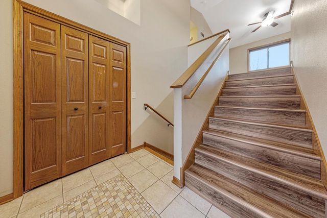 329 Crystal Circle, Mankato, MN 56001