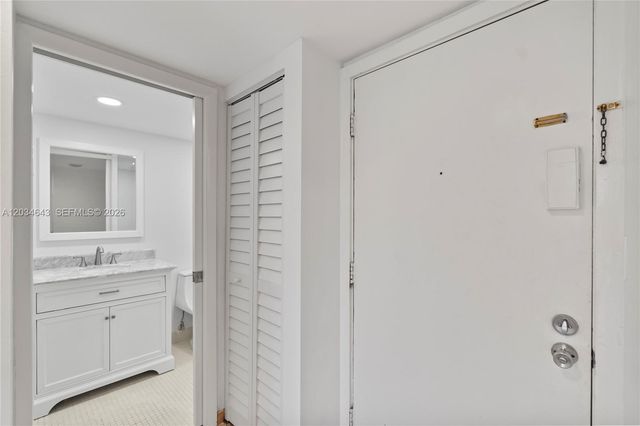 10875 SW 112th Avenue 114, Miami, FL 33176
