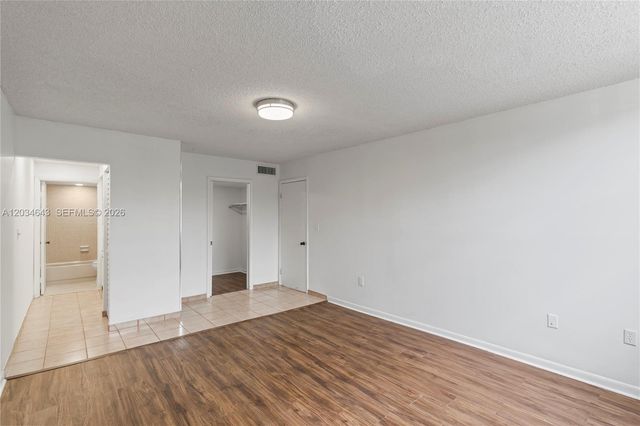 10875 SW 112th Avenue 114, Miami, FL 33176
