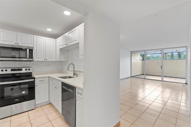 10875 SW 112th Avenue 114, Miami, FL 33176