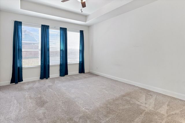 15529 Pioneer Bluff Trail, Fort Worth, TX 76262