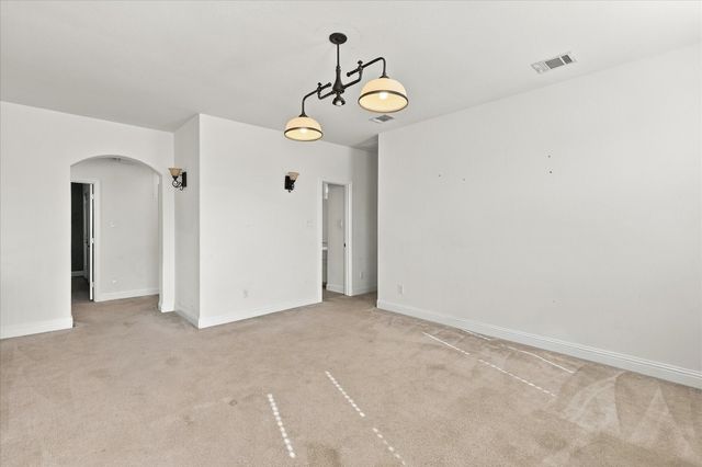 15529 Pioneer Bluff Trail, Fort Worth, TX 76262