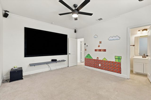 15529 Pioneer Bluff Trail, Fort Worth, TX 76262