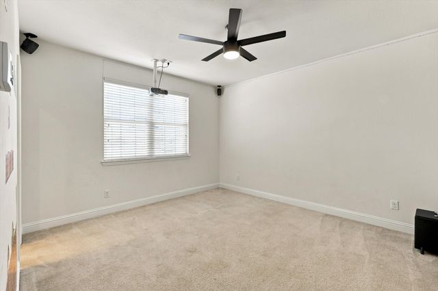 15529 Pioneer Bluff Trail, Fort Worth, TX 76262