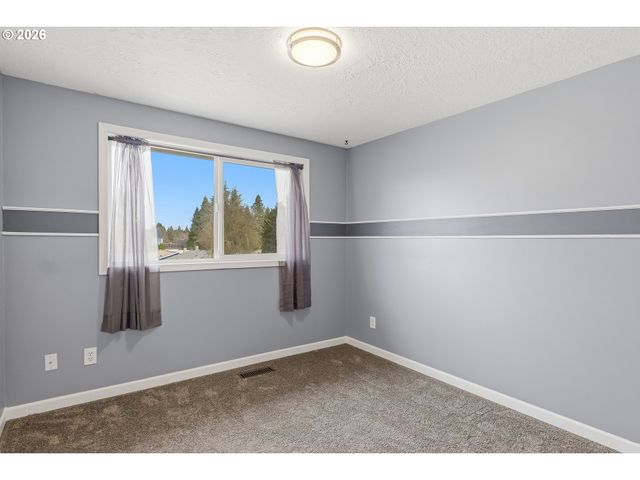 818 CHEHALIS Pl N, Keizer, OR 97303