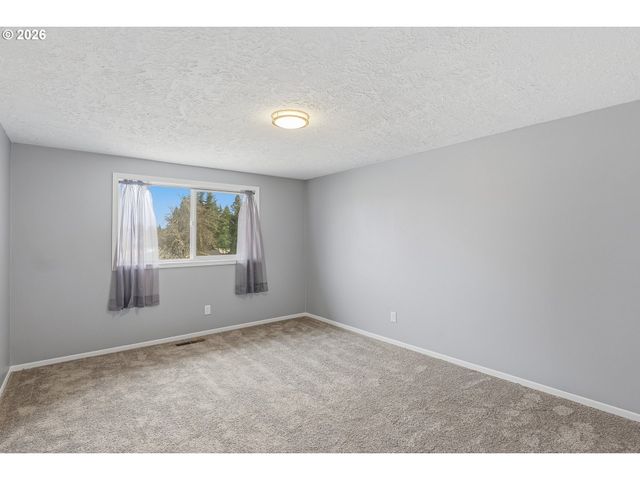 818 CHEHALIS Pl N, Keizer, OR 97303