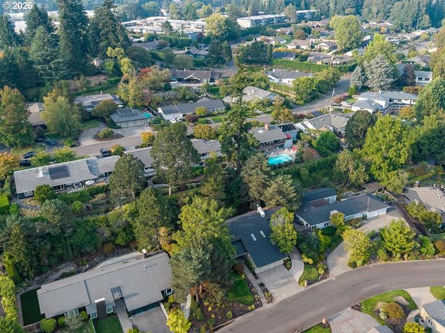 7785 Sw WESTGATE Way, Portland, OR 97225