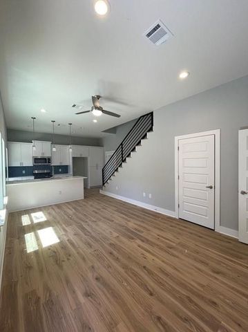 6014 Fairway ST 2, Austin, TX 78741