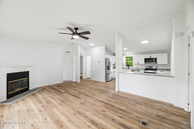 816 Ivory Rd, Athens, TN 37303