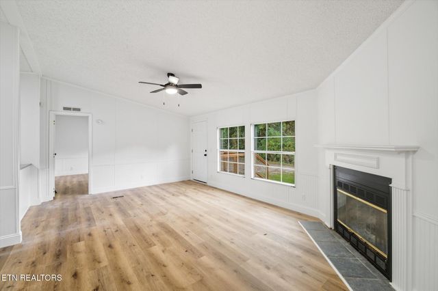 816 Ivory Rd, Athens, TN 37303