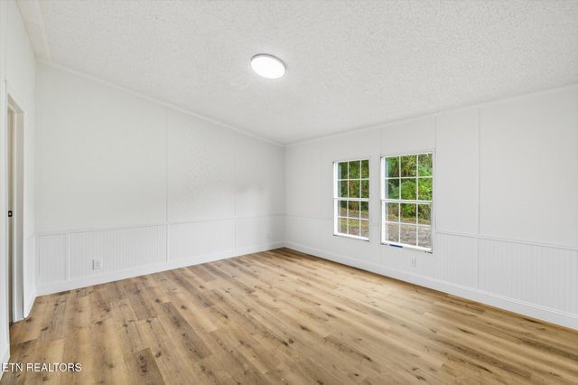 816 Ivory Rd, Athens, TN 37303