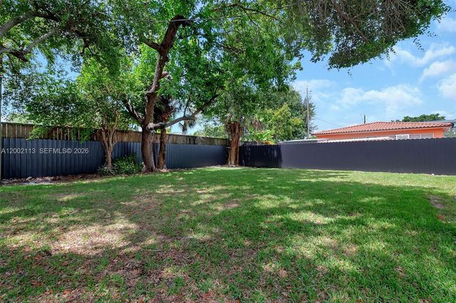 1852 SW 22nd Ter 2, Miami, FL 33145